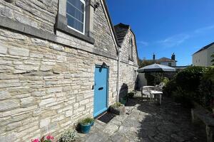 Picture #16 of Property #1126925931 in Marshall Row, Swanage BH19 2AF