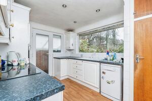 Picture #4 of Property #1127350641 in Cooper Road, Ashurst, Southampton SO40 7DE