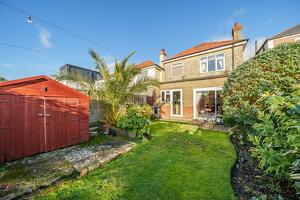 Picture #17 of Property #1127915241 in Fenton Road, Bournemouth BH6 5EY