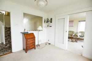 Picture #6 of Property #1130112441 in Merley Ways, Wimborne BH21 1QP