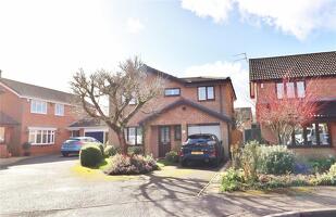 Picture #0 of Property #1130404641 in Penrith Close, Verwood BH31 6XE