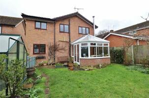 Picture #19 of Property #1130404641 in Penrith Close, Verwood BH31 6XE