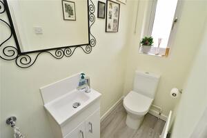 Picture #9 of Property #1130404641 in Penrith Close, Verwood BH31 6XE