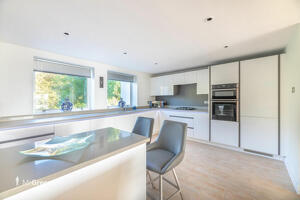 Picture #8 of Property #1133990541 in Priory Quay, Christchurch BH23 1DR