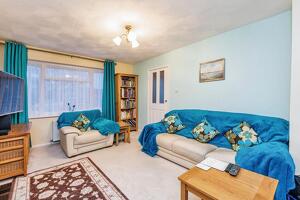 Picture #13 of Property #1134271341 in Benbow Gardens, Calmore, Southampton SO40 2SX