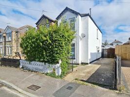 Picture #0 of Property #1134788541 in Nortoft Road, Charminster, Bournemouth BH8 8PY