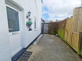 Picture #3 of Property #1134788541 in Nortoft Road, Charminster, Bournemouth BH8 8PY