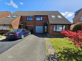 Picture #0 of Property #1136541741 in Preston Road, Oakdale , Poole BH15 3BL