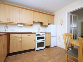 Picture #15 of Property #1136541741 in Preston Road, Oakdale , Poole BH15 3BL