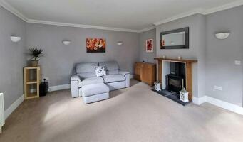 Picture #1 of Property #1138815141 in Rowlands Hill, Wimborne BH21 2QQ