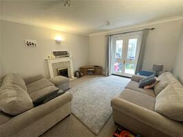 Picture #3 of Property #1140039441 in Towngate Mews, Ringwood BH24 1NB