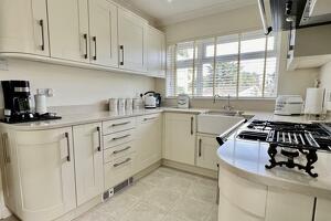 Picture #6 of Property #1140935541 in Craigside Road, St Leonards BH24 2QX