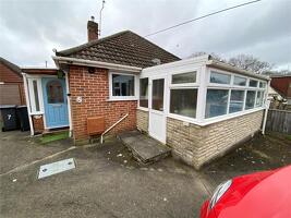 Picture #12 of Property #1152016641 in Brook Close, Kinson, Bournemouth BH10 5JP