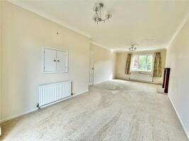 Picture #4 of Property #1154687541 in Mallow Close, Highcliffe on Sea, Christchurch BH23 4UL