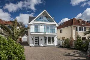 Picture #0 of Property #1154707641 in Sandbanks Road, Poole BH14 8EY
