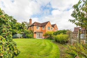 Picture #24 of Property #1156129041 in London Minstead, Minstead, New Forest SO43 7FT