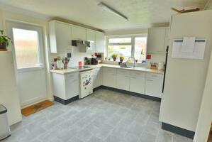 Picture #2 of Property #1156243641 in Rempstone Road, Merley, Wimborne BH21 1SZ