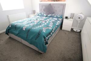 Picture #14 of Property #1158247341 in The Grove, Christchurch BH23 2HA