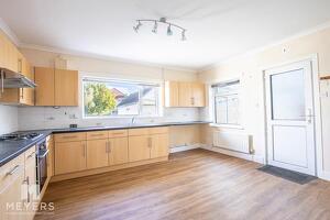 Picture #6 of Property #1162500141 in Petersfield Road, Bournemouth BH7 6QG
