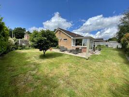 Picture #3 of Property #1166362641 in Raymond Close, VERWOOD BH31 6DL