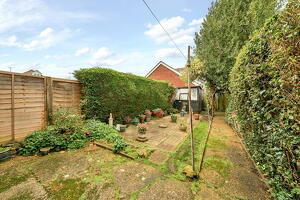 Picture #2 of Property #1166915241 in Fenton Road, Bournemouth BH6 5EY