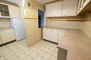 Picture #9 of Property #1170180441 in Eling Hill SO40 9HF