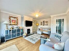 Picture #2 of Property #1170750441 in Clive Road, Highcliffe On Sea, Christchurch BH23 4NY