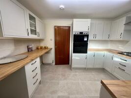 Picture #6 of Property #1175362641 in Home Farm Way, Verwood BH31 6YE