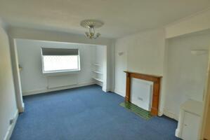 Picture #5 of Property #1180336041 in Wimborne Road, Colehill BH21 2RP