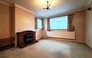 Picture #4 of Property #1183033341 in Barton on Sea BH25 7AA