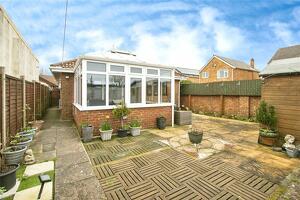 Picture #9 of Property #1185265641 in The Mills, 273 Rossmore Road, Poole BH12 2HQ