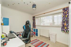 Picture #12 of Property #1185360741 in Greenfields Avenue, Totton, Southampton SO40 3LS