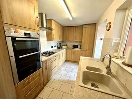 Picture #5 of Property #1185362541 in Glenives Close, St. Ives, Ringwood BH24 2PD