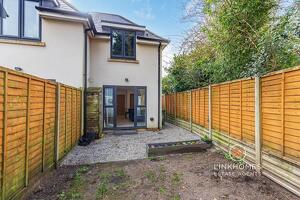 Picture #8 of Property #1187945541 in Herbert Avenue, Poole BH12 4HT