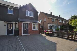 Picture #12 of Property #1189144641 in Barnes Crescent, WIMBORNE BH21 2AY