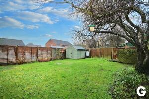 Picture #1 of Property #1189248441 in Denholm Close, Ringwood BH24 1TF