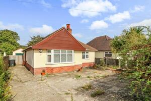 Picture #0 of Property #1190440641 in Broom Road, Alderney Poole BH12 4NL