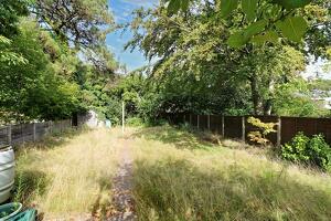 Picture #15 of Property #1190440641 in Broom Road, Alderney Poole BH12 4NL