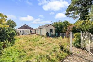 Picture #26 of Property #1190440641 in Broom Road, Alderney Poole BH12 4NL