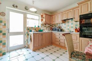 Picture #7 of Property #1190440641 in Broom Road, Alderney Poole BH12 4NL