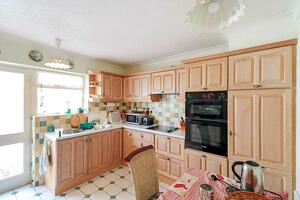 Picture #9 of Property #1190440641 in Broom Road, Alderney Poole BH12 4NL
