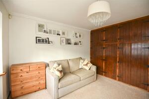 Picture #10 of Property #1191007341 in Delph Road, Merley, Wimborne BH21 1RS