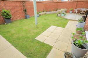 Picture #9 of Property #1191970641 in Winnow Close, Wimborne BH21 4GG