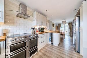 Picture #8 of Property #1192894641 in Verity Crescent, Canford Heath, Poole BH17 8UA