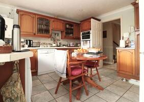 Picture #7 of Property #1196369541 in Valley Road, Harmans Cross BH20 5HU