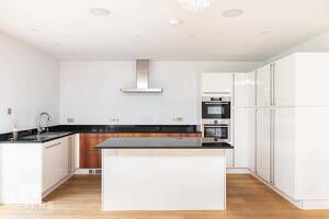 Picture #8 of Property #1197340641 in Duncliff Road, Hengistbury Head BH6 4LJ