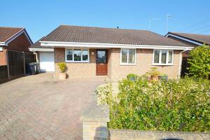 Picture #0 of Property #1202984541 in Verwood BH31 6UA