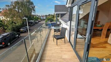 Picture #2 of Property #120549568 in Whitefield Road, Whitecliff, Poole BH14 8DD