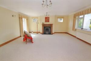 Picture #2 of Property #1205872041 in Verwood BH31 6HB