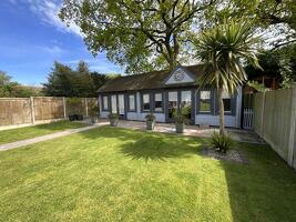 Picture #19 of Property #1207116741 in Christchurch BH23 2NE